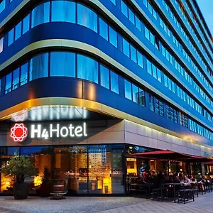 4* מלון H4 Alexanderplatz