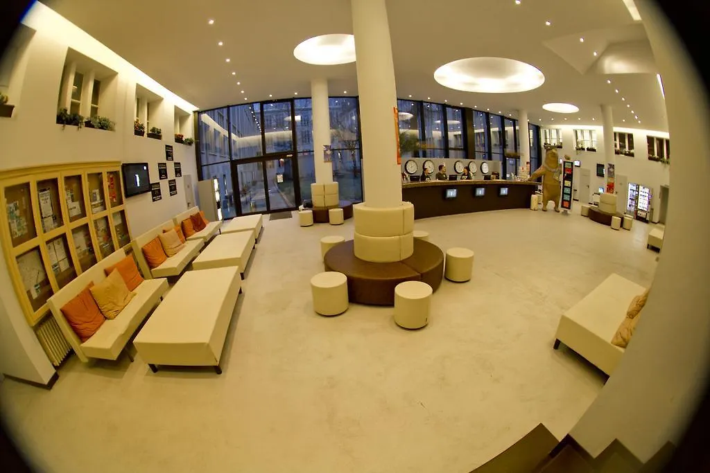 Plus Berlin Hostel Und Hotel