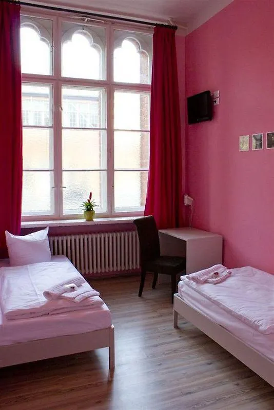 Plus Berlin Hostel Und Hotel